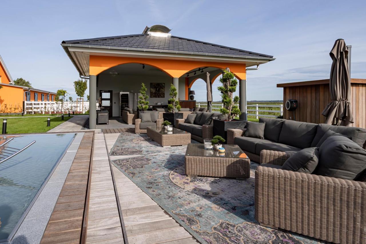 Luxus Resort Ruegen Residenz Kubitzer Bodden Rambin エクステリア 写真
