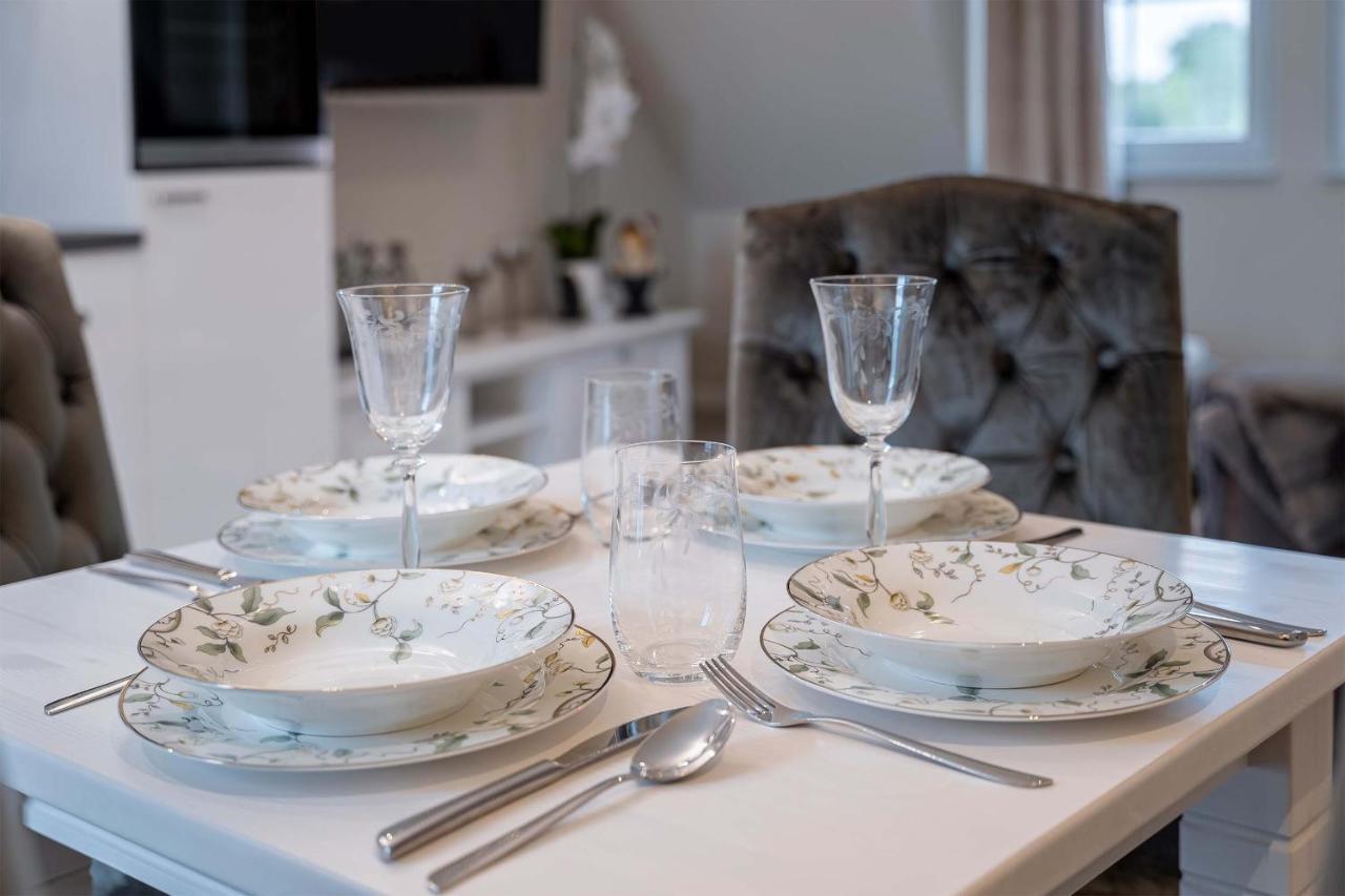Luxus Resort Ruegen Residenz Kubitzer Bodden Rambin エクステリア 写真