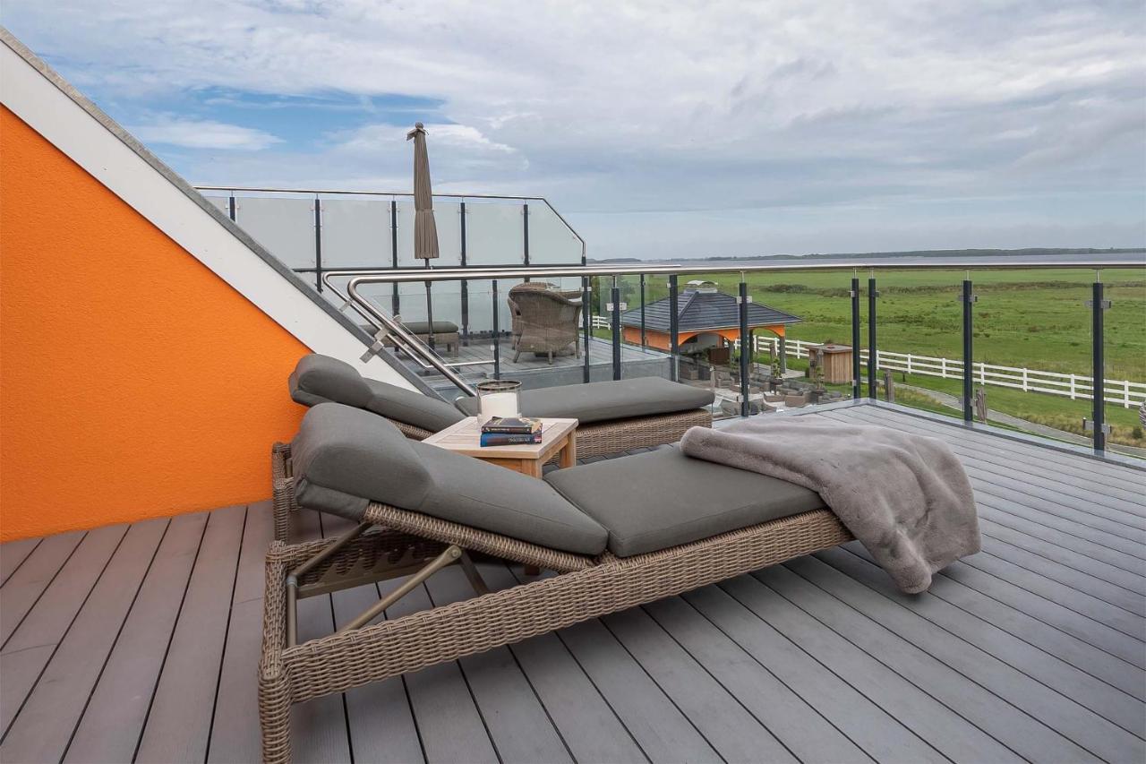 Luxus Resort Ruegen Residenz Kubitzer Bodden Rambin エクステリア 写真