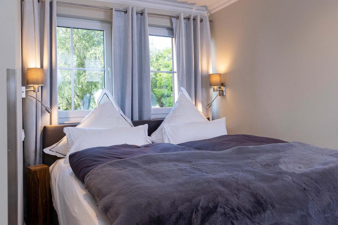 Luxus Resort Ruegen Residenz Kubitzer Bodden Rambin エクステリア 写真