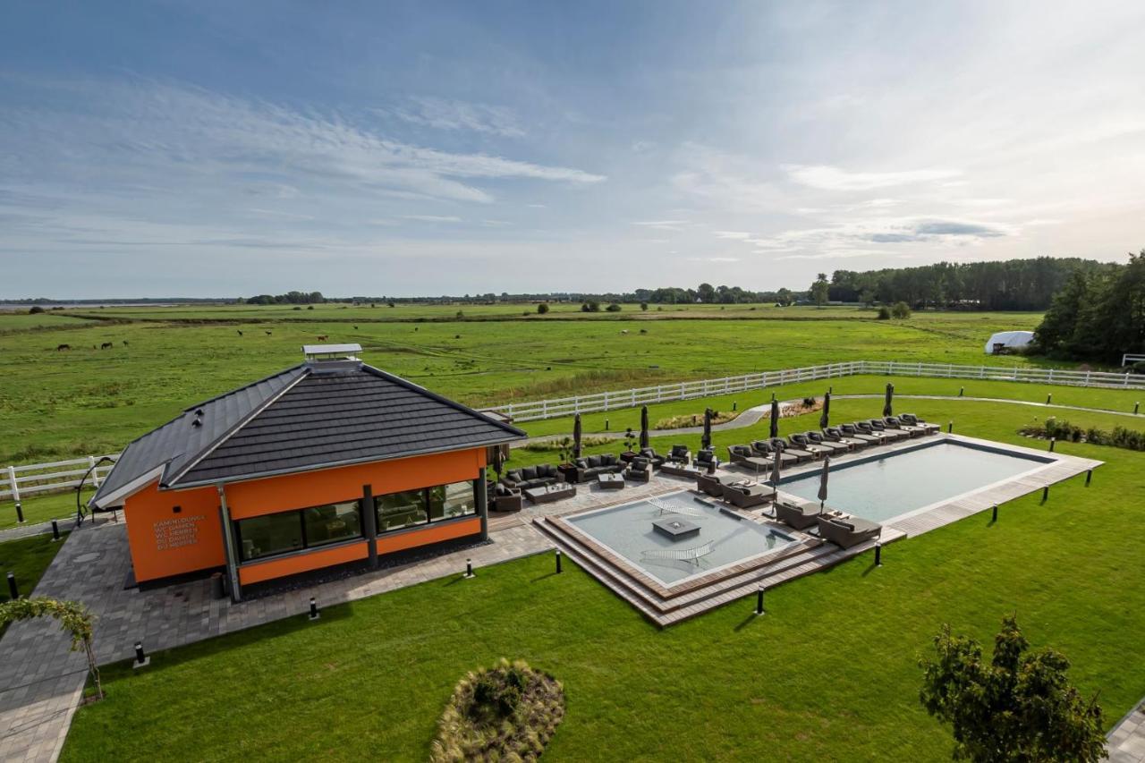Luxus Resort Ruegen Residenz Kubitzer Bodden Rambin エクステリア 写真