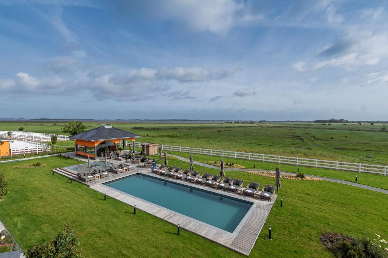 Luxus Resort Ruegen Residenz Kubitzer Bodden Rambin エクステリア 写真